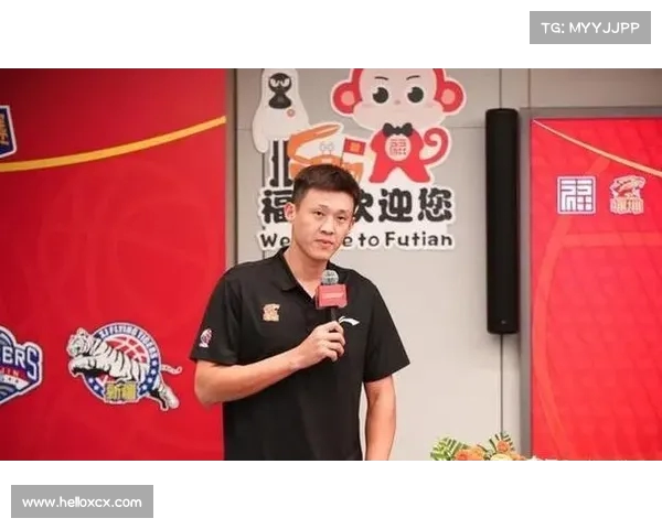 周鹏辞去深圳男篮主帅职务球队训练未见其身影引发关注 周鹏辞去深圳男篮主帅职务球队训练未见其身影引发关注